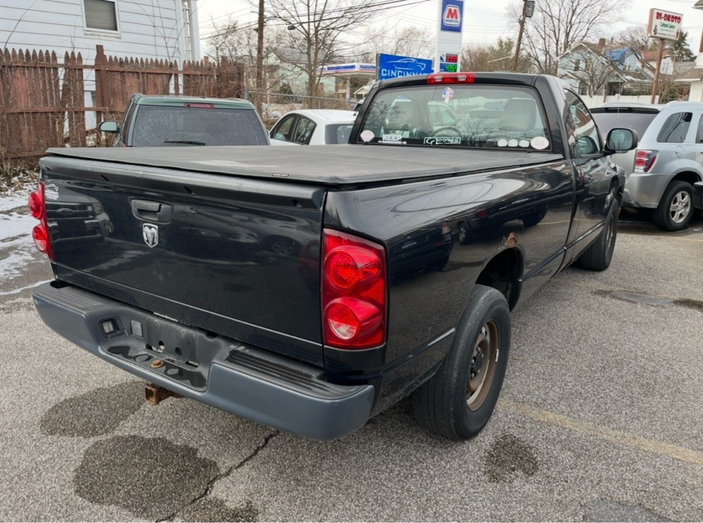 2008 Dodge Ram 1500 Image 3