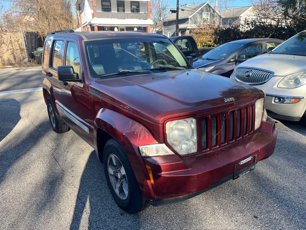 2008 Jeep Liberty Image 2