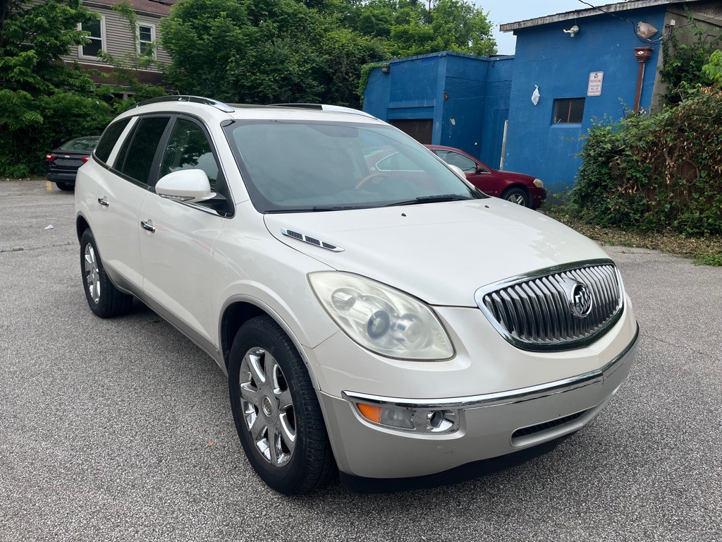 2008 Buick Enclave Image 2