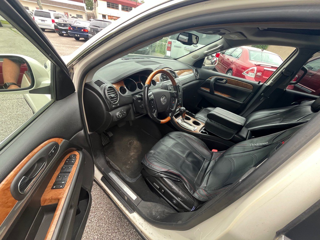 2008 Buick Enclave Image 5