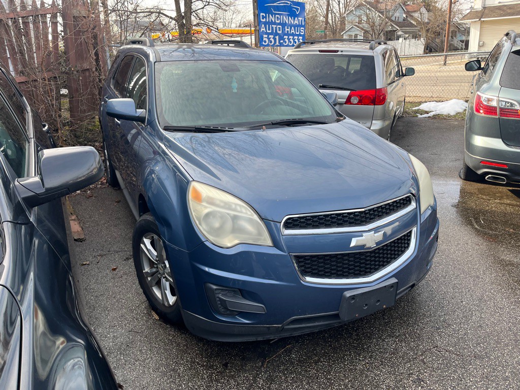 2011 Chevrolet Equinox Image 2