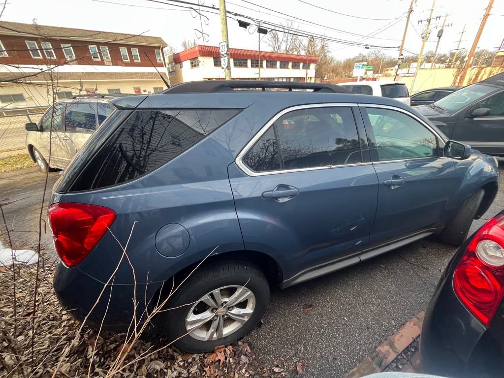 2011 Chevrolet Equinox Image 3