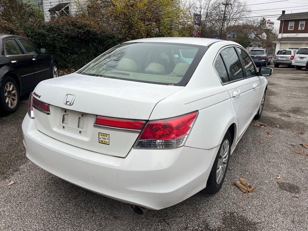 2012 Honda Accord Image 3