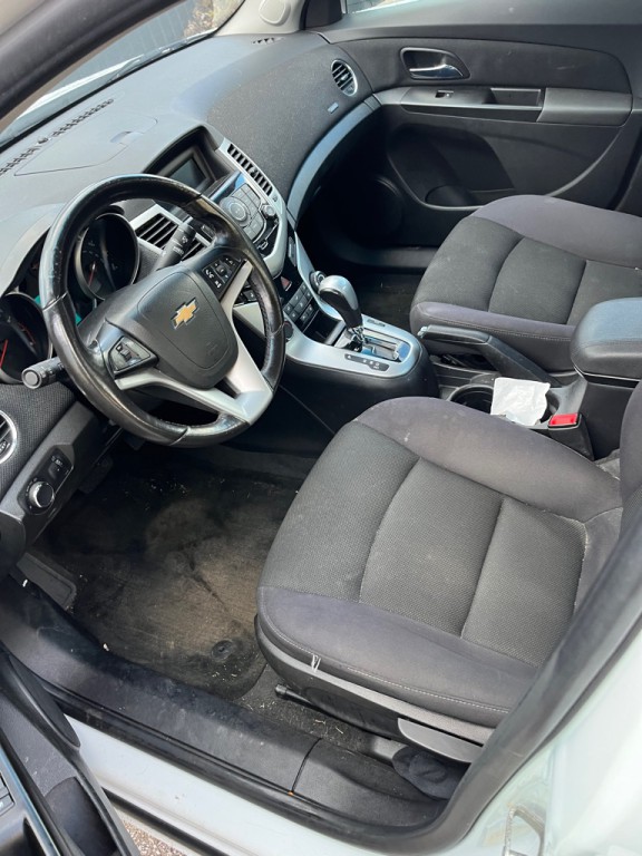 2014 Chevrolet Cruze Image 5