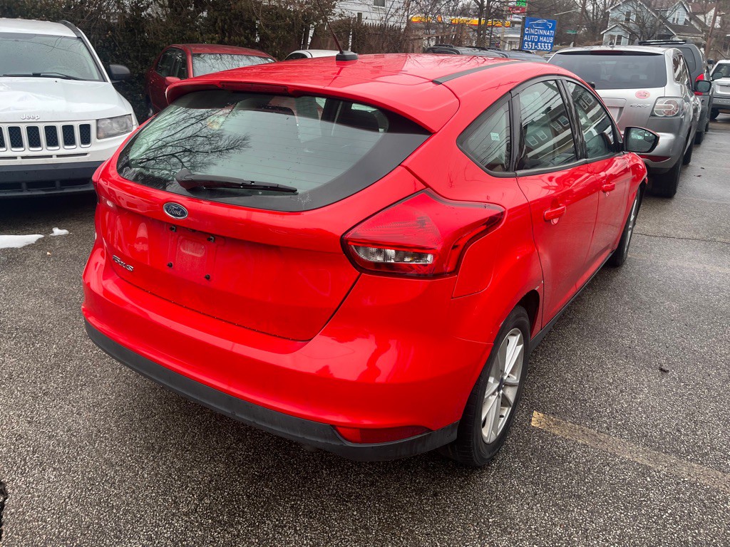 2017 Ford Focus Image 3