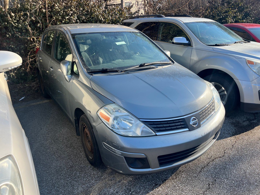 2008 Nissan Versa Image 2