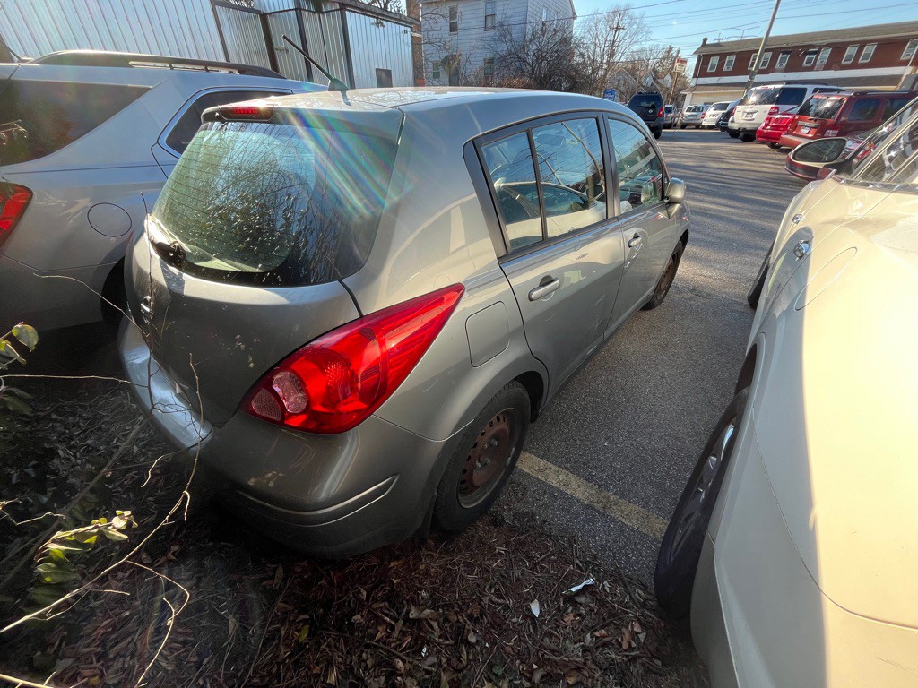 2008 Nissan Versa Image 3