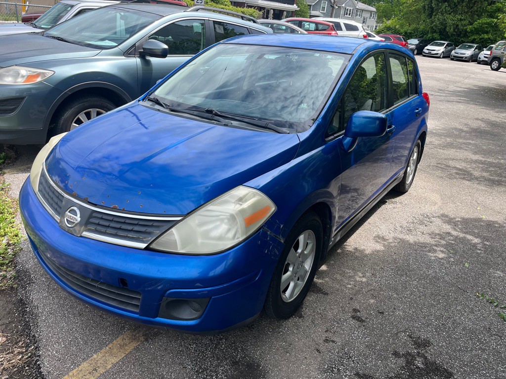 2007 Nissan Versa Image 1