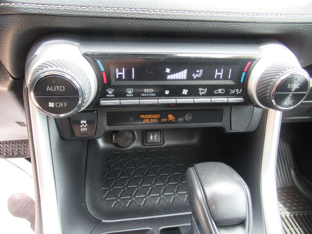 2019 Toyota Rav4 Image 22