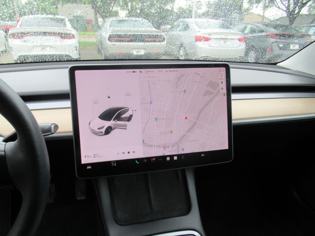 2021 Tesla Model 3 Image 21