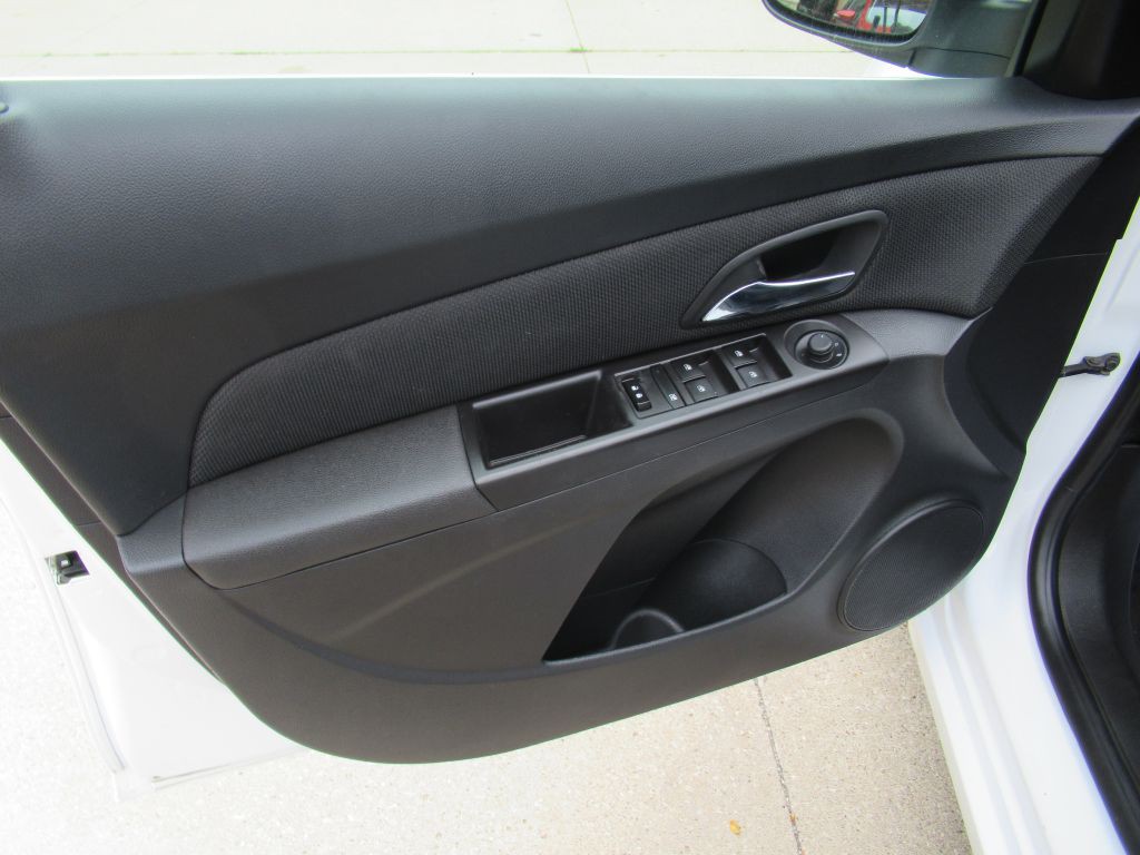 2016 Chevrolet Cruze Image 10