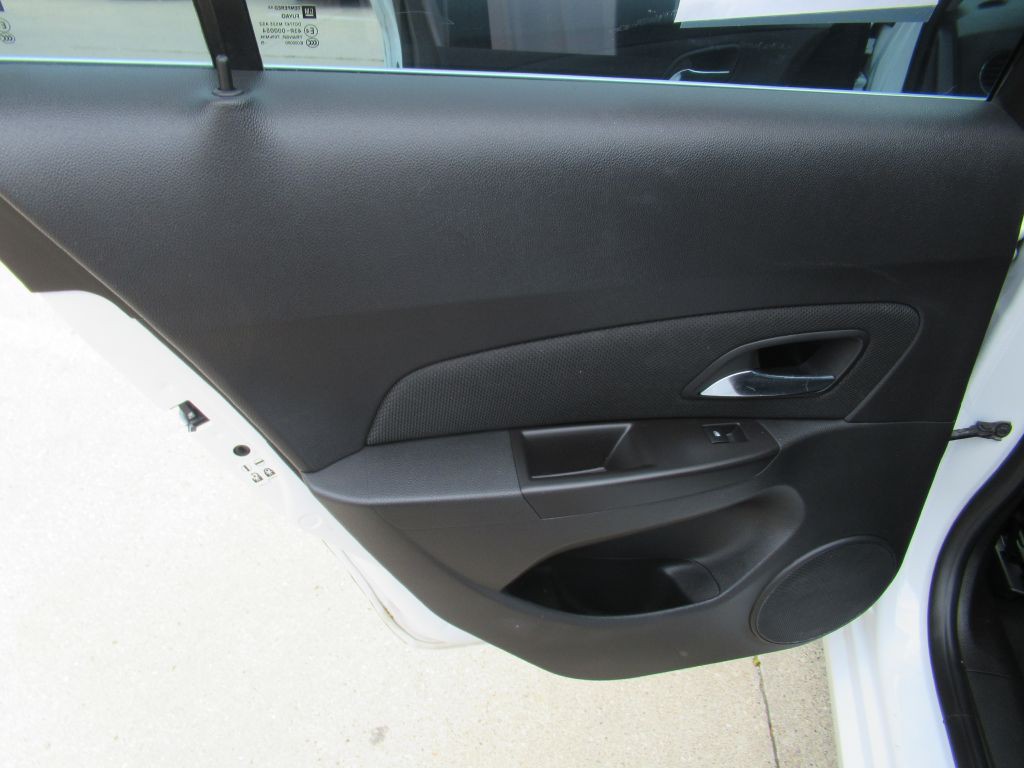 2016 Chevrolet Cruze Image 11
