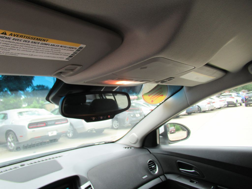 2016 Chevrolet Cruze Image 22