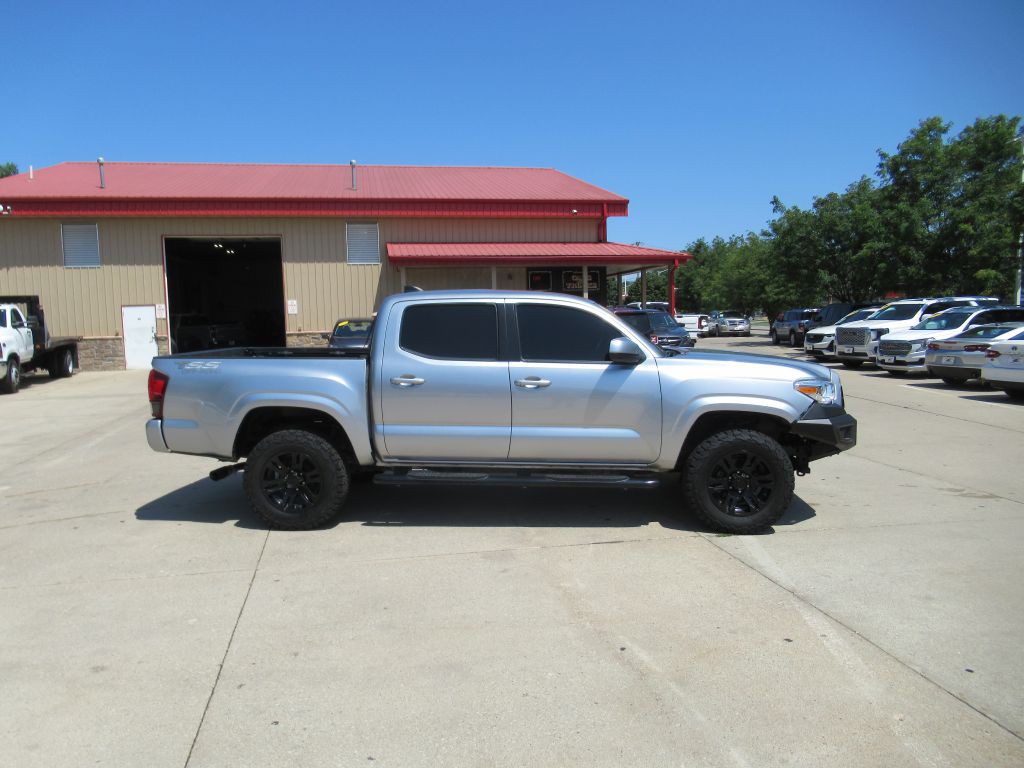 2022 Toyota Tacoma Image 4