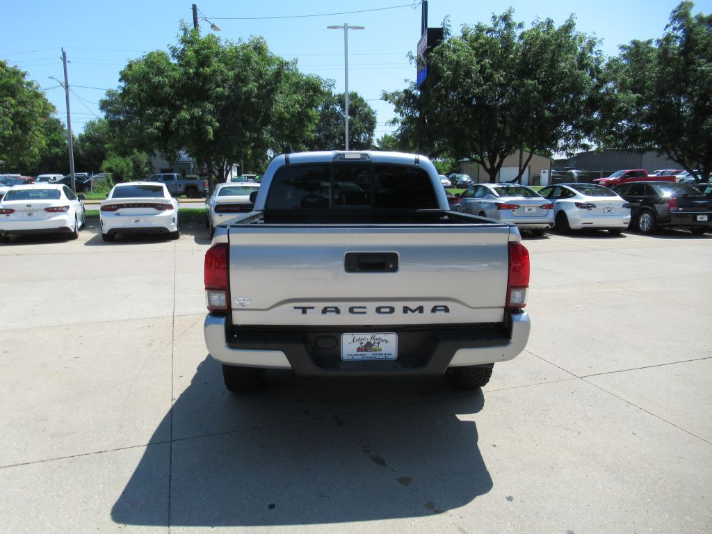 2022 Toyota Tacoma Image 6
