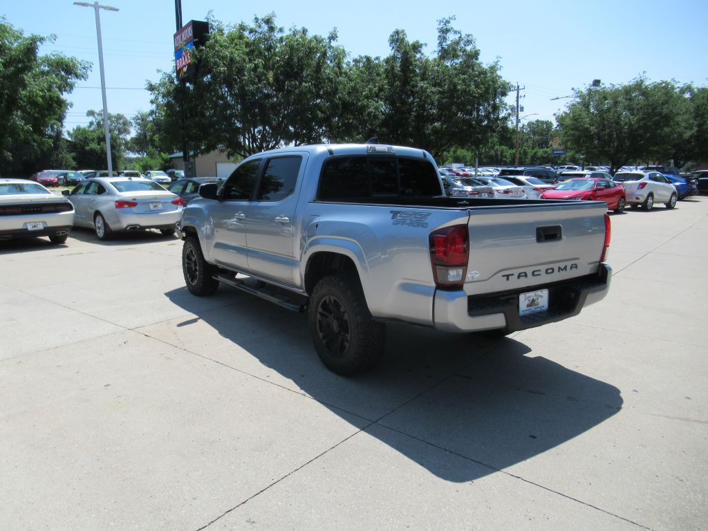 2022 Toyota Tacoma Image 7