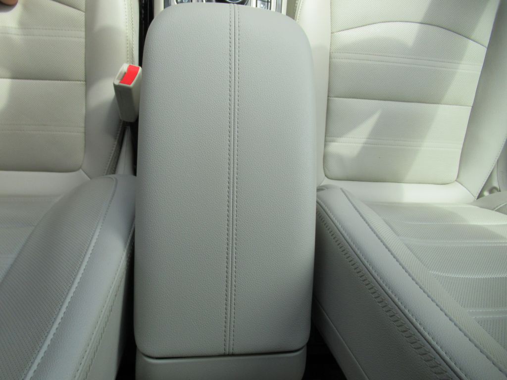 2022 GMC Terrain Image 19