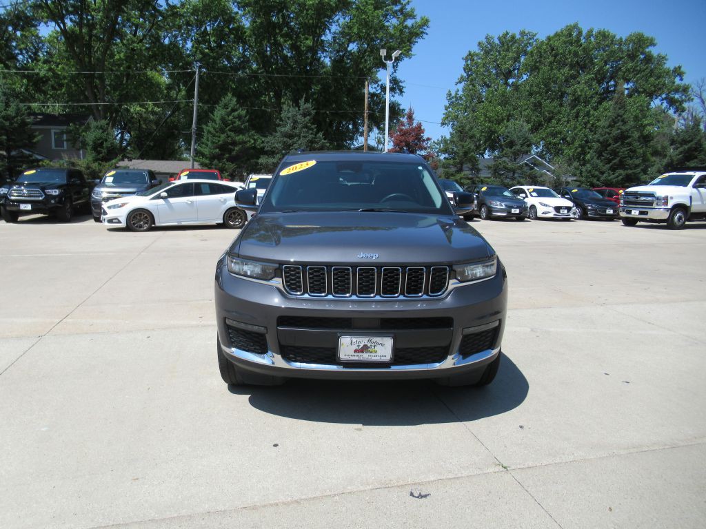 2023 Jeep Grand Cherokee Image 2