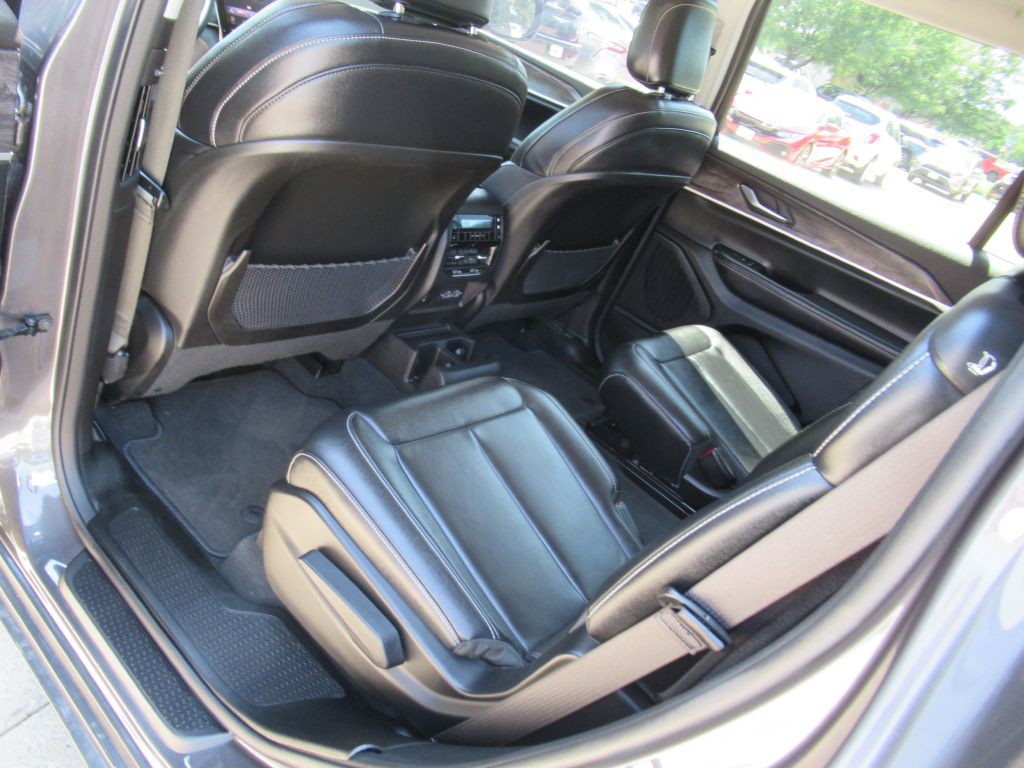 2023 Jeep Grand Cherokee Image 17