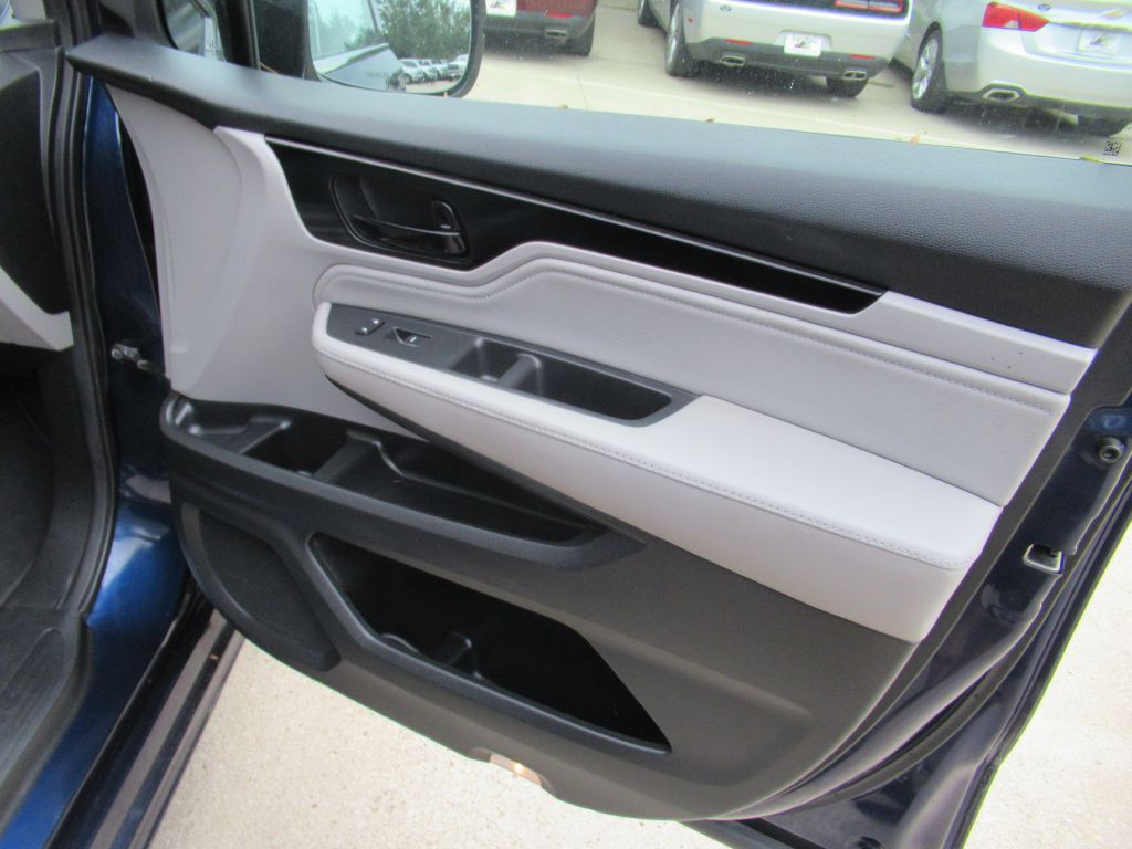2018 Honda Odyssey Image 11