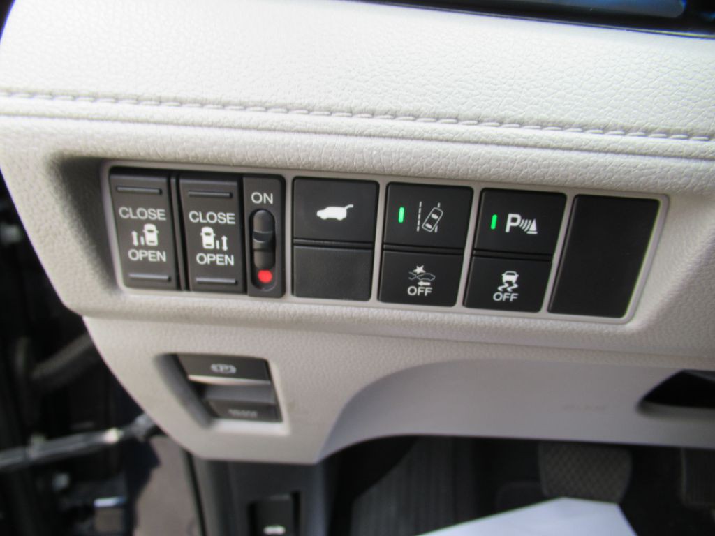 2018 Honda Odyssey Image 24