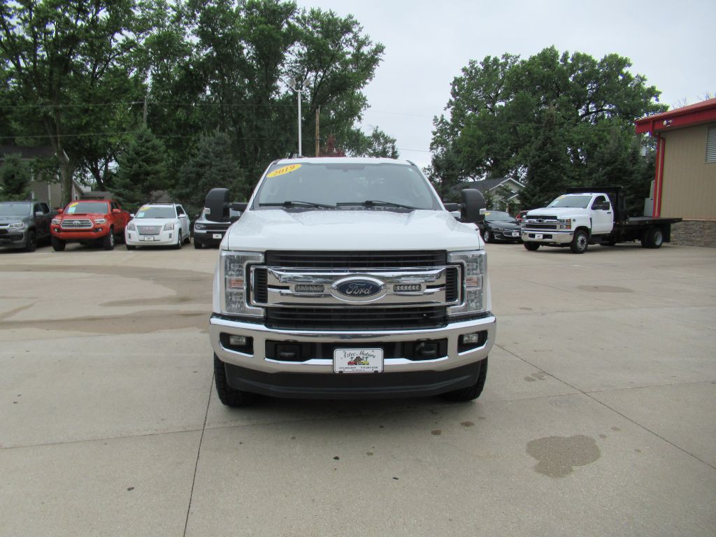 2019 Ford F-250 Image 2