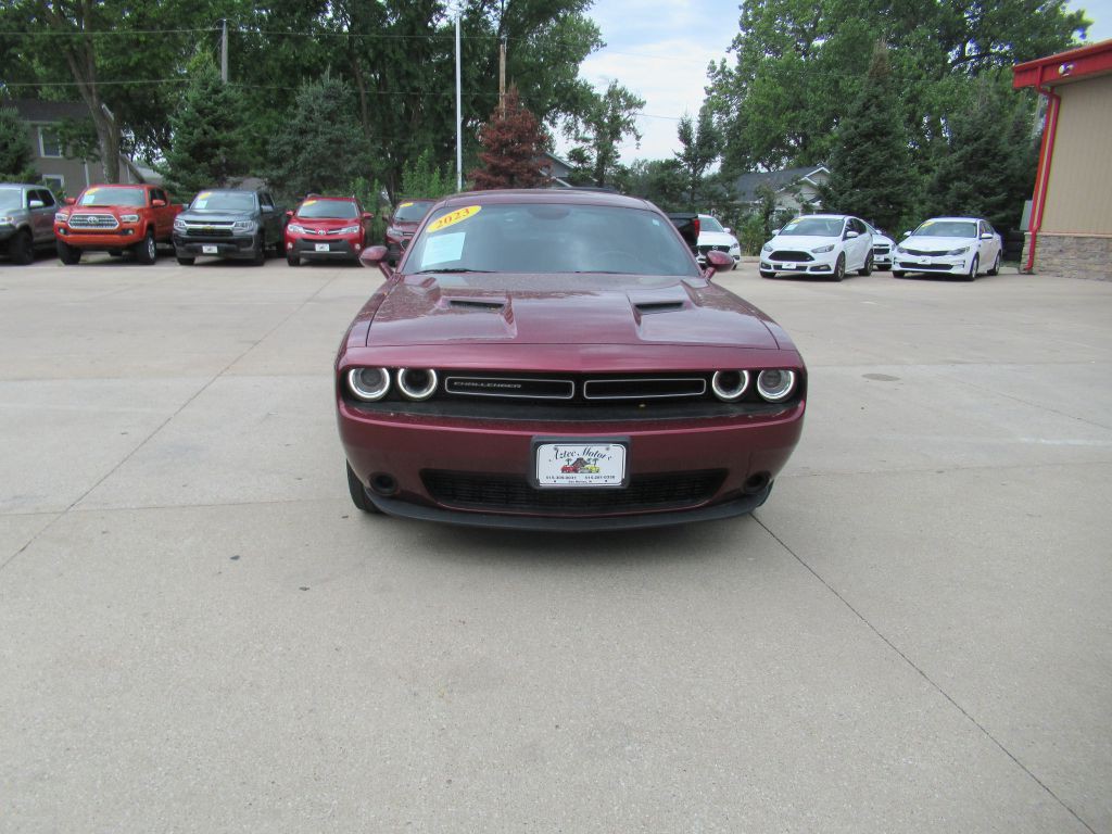 2023 Dodge Challenger Image 2