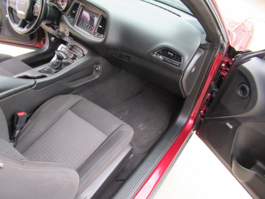 2023 Dodge Challenger Image 12