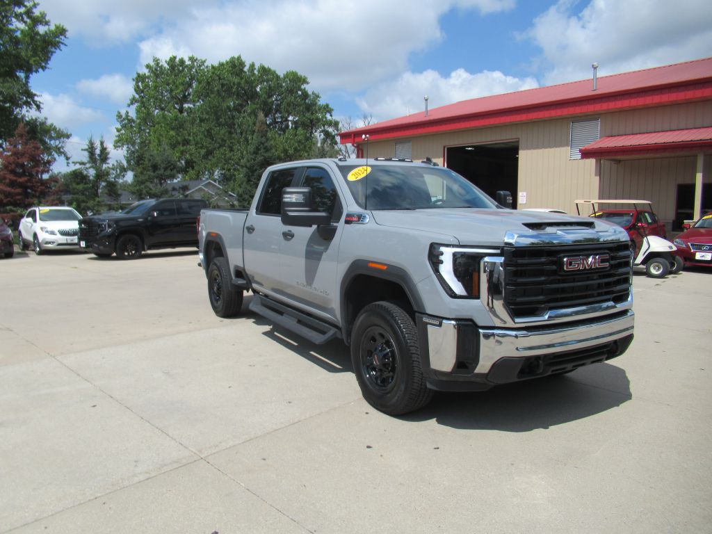 2024 GMC Sierra Image 3
