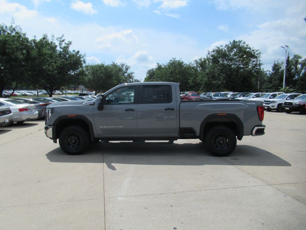 2024 GMC Sierra Image 8