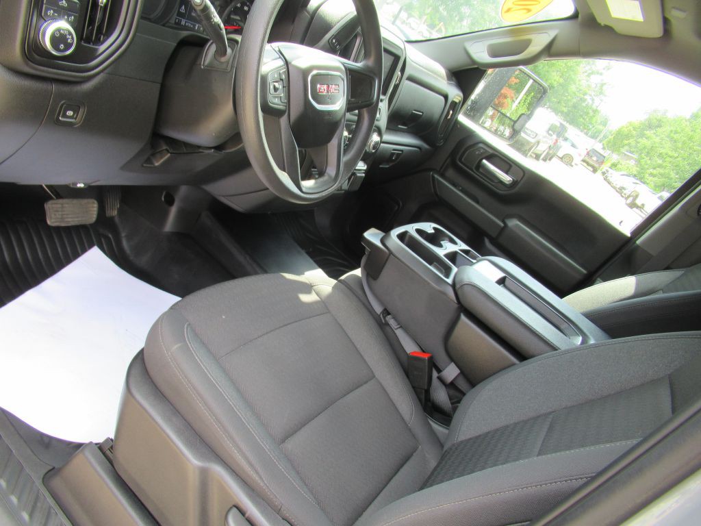 2024 GMC Sierra Image 16