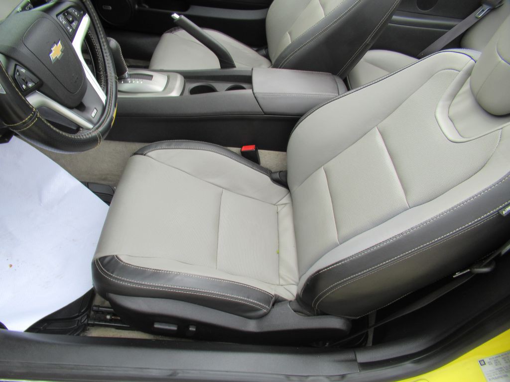 2015 Chevrolet Camaro Image 16
