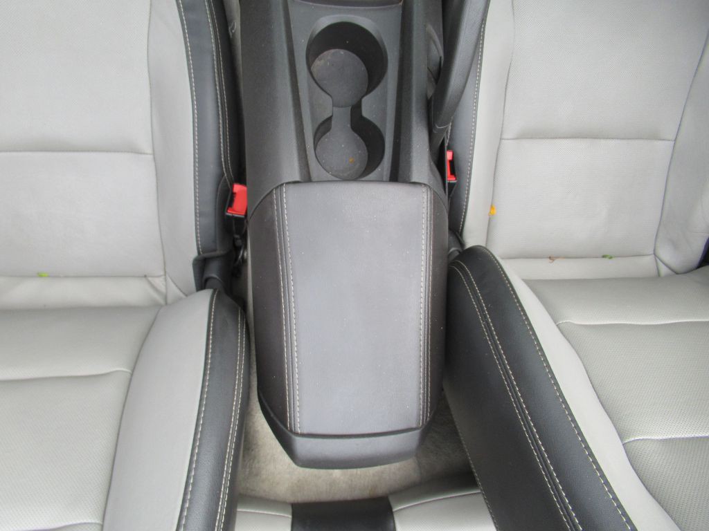 2015 Chevrolet Camaro Image 18