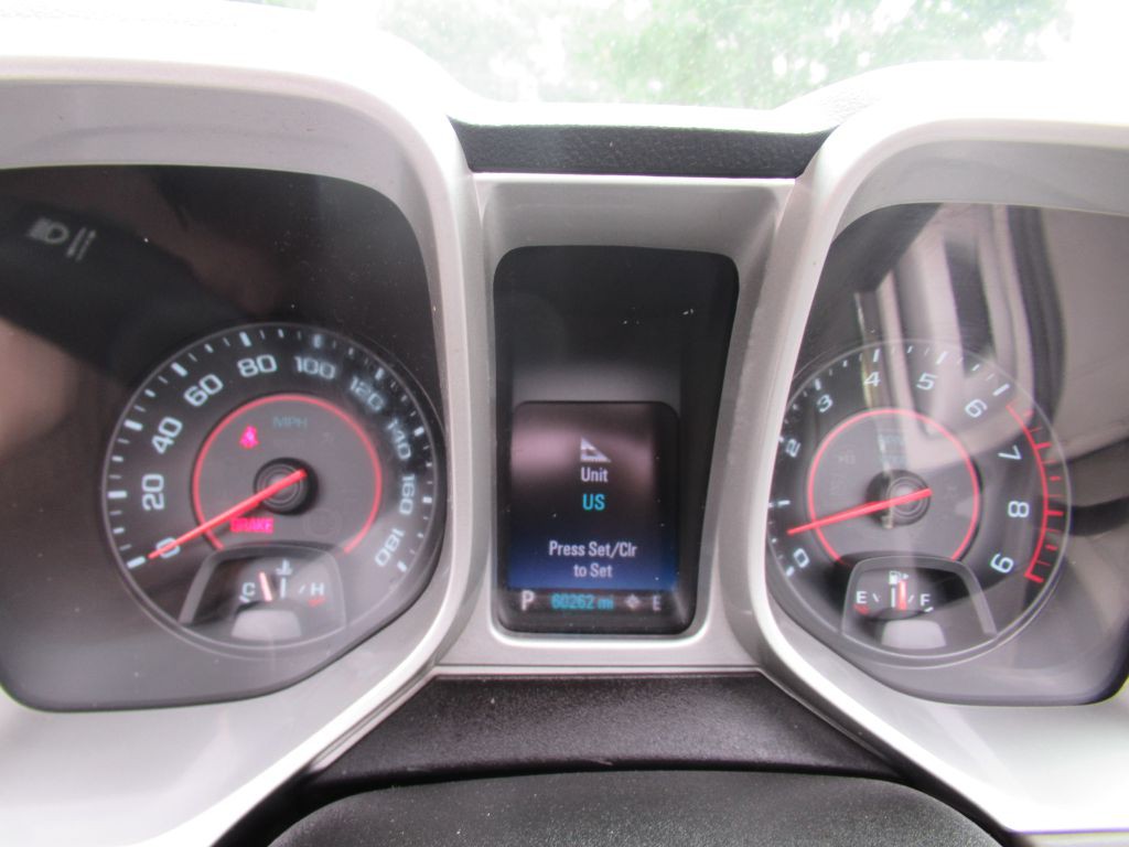2015 Chevrolet Camaro Image 23