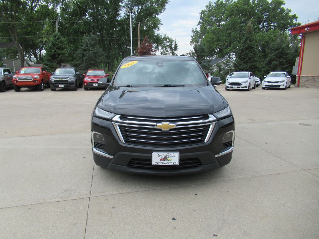 2022 Chevrolet Traverse Image 2