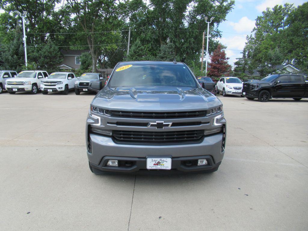 2021 Chevrolet Silverado 1500 Image 2