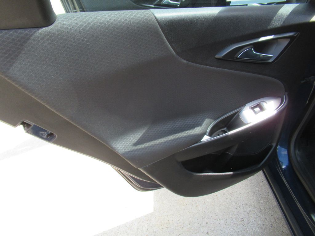 2022 Chevrolet Malibu Image 11