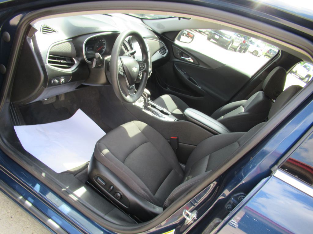 2022 Chevrolet Malibu Image 26