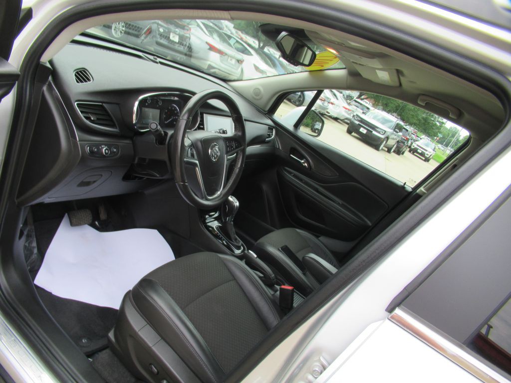 2017 Buick Enclave Image 26