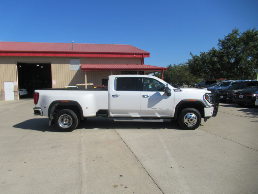 2022 GMC Sierra Image 4