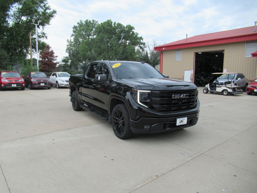 2022 GMC Sierra Image 3
