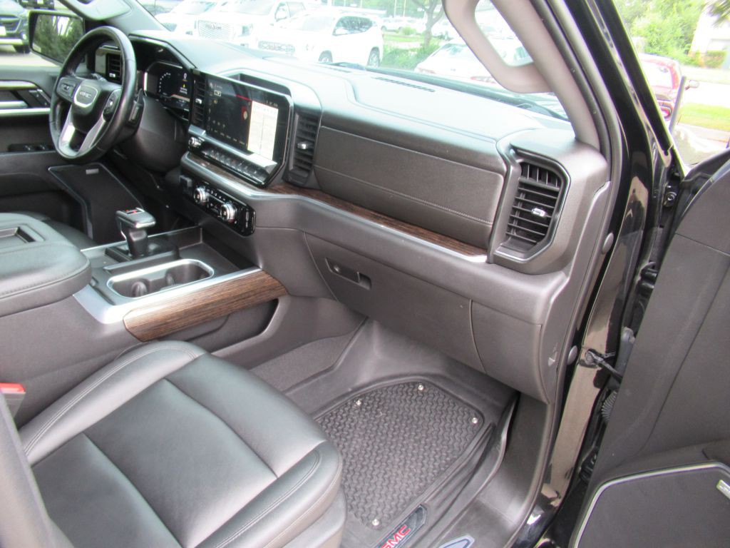 2022 GMC Sierra Image 14