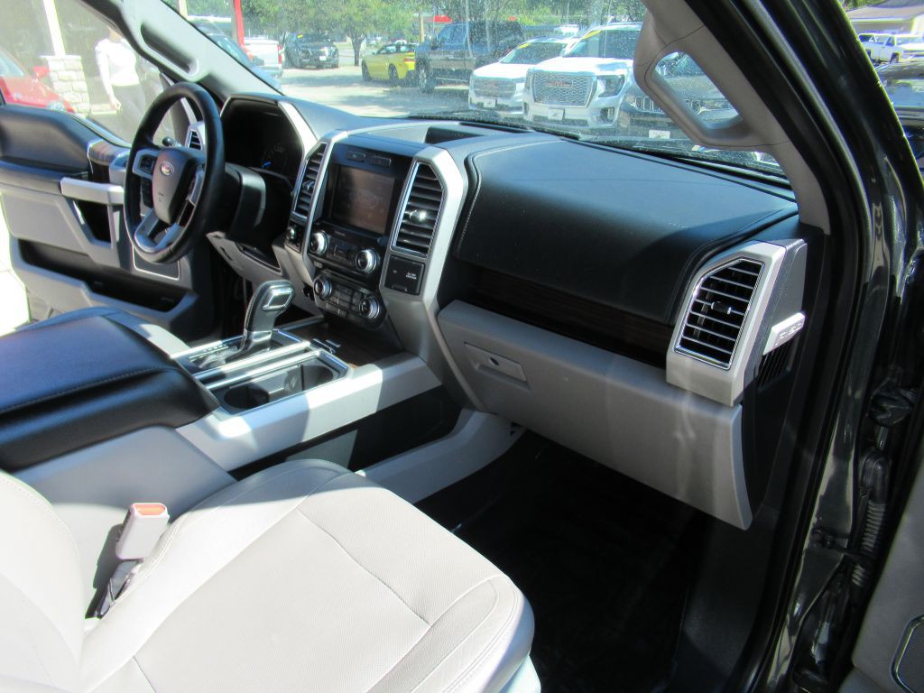 2015 Ford F-150 Image 14