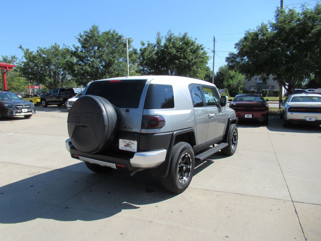 2011 Toyota FJ Cruiser Image 5