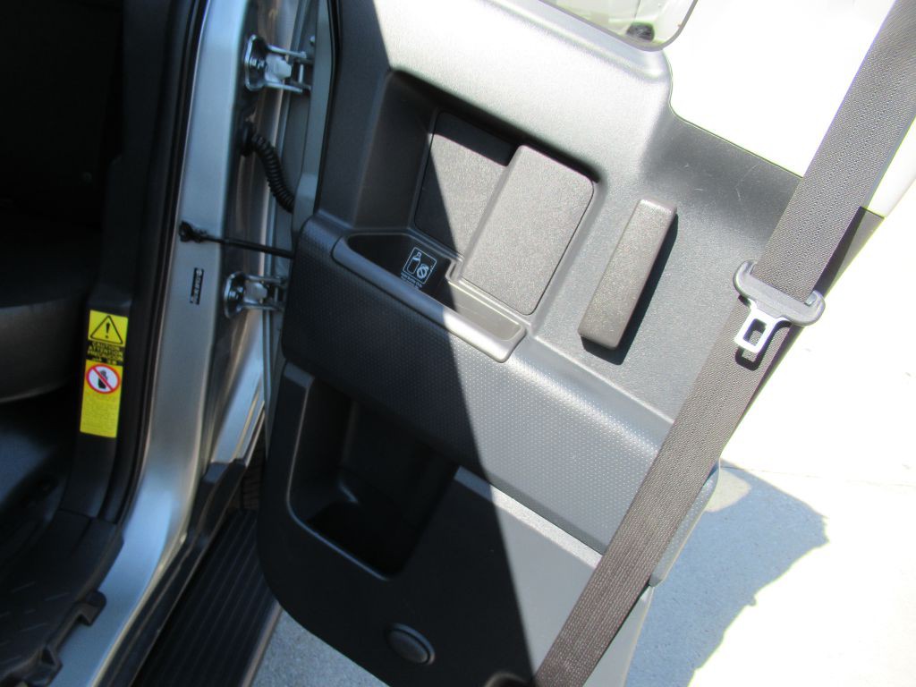 2011 Toyota FJ Cruiser Image 11