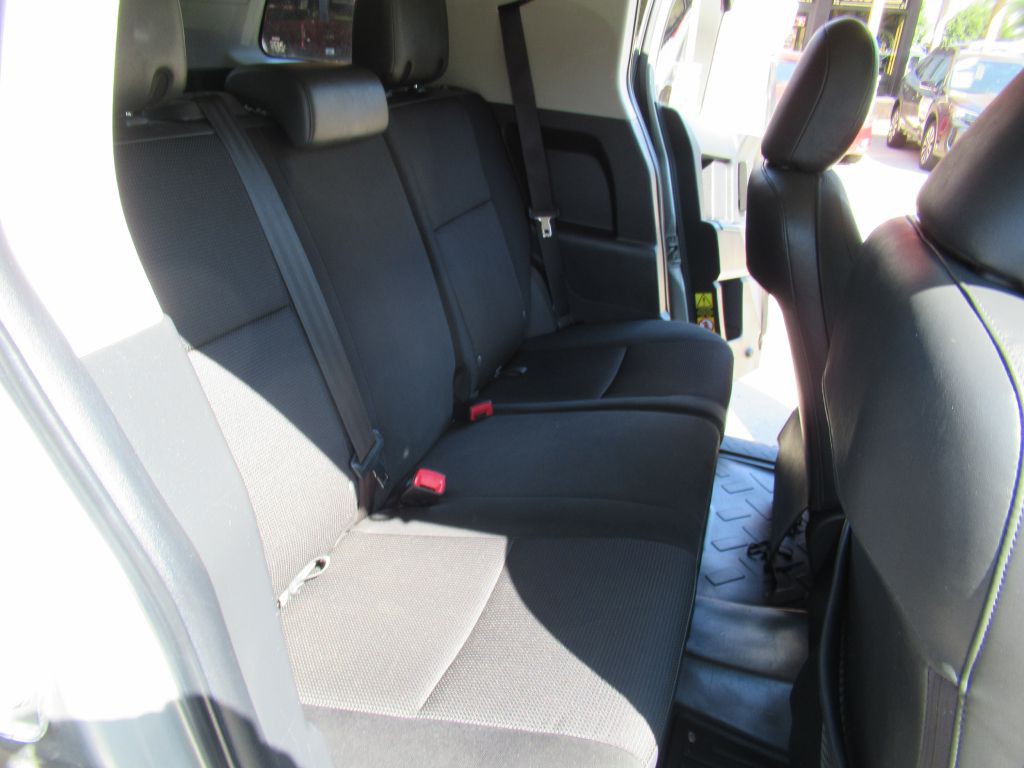 2011 Toyota FJ Cruiser Image 15