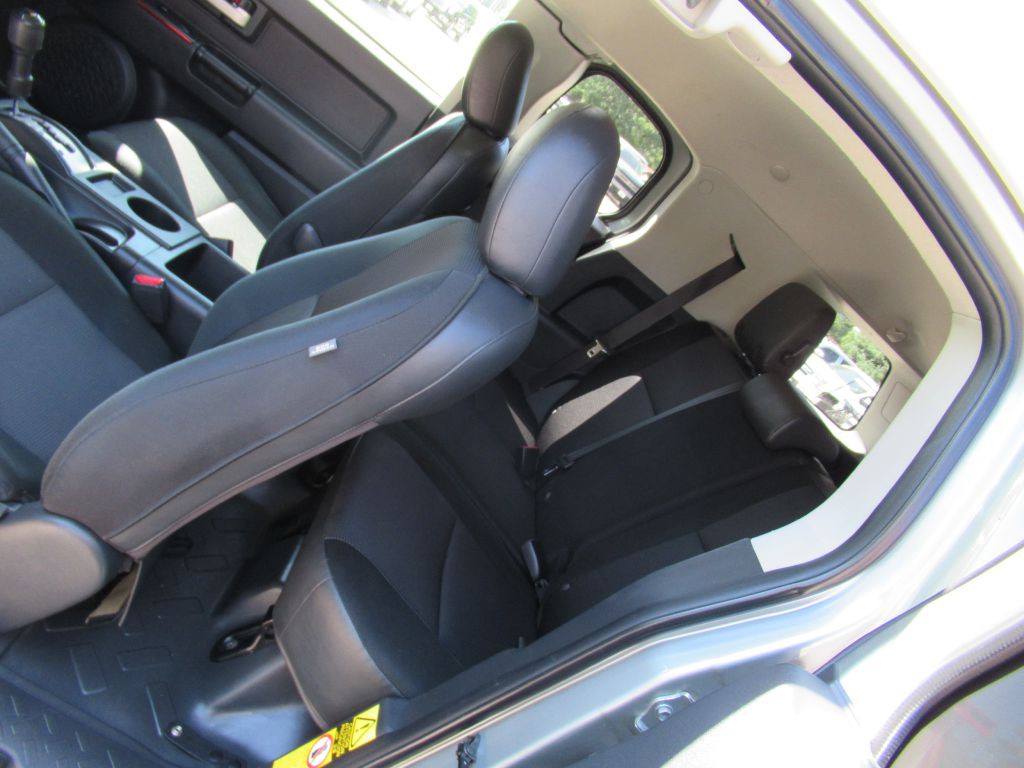 2011 Toyota FJ Cruiser Image 16