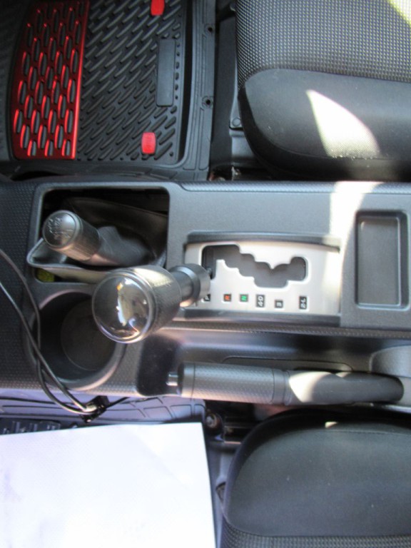 2011 Toyota FJ Cruiser Image 19