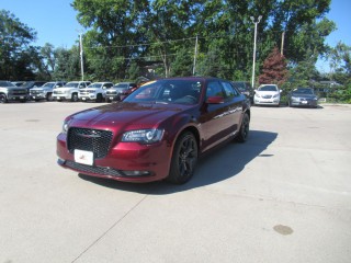 Image for 2023 Chrysler 300 S ID: 6778091