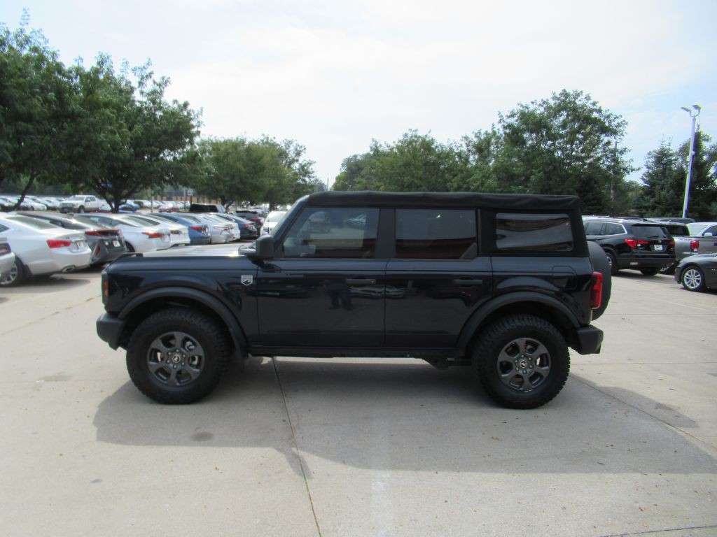 2021 Ford Bronco Image 8